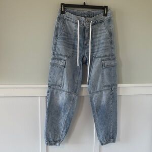 American Eagle Outfitters Light Blue Cargo Jeans
